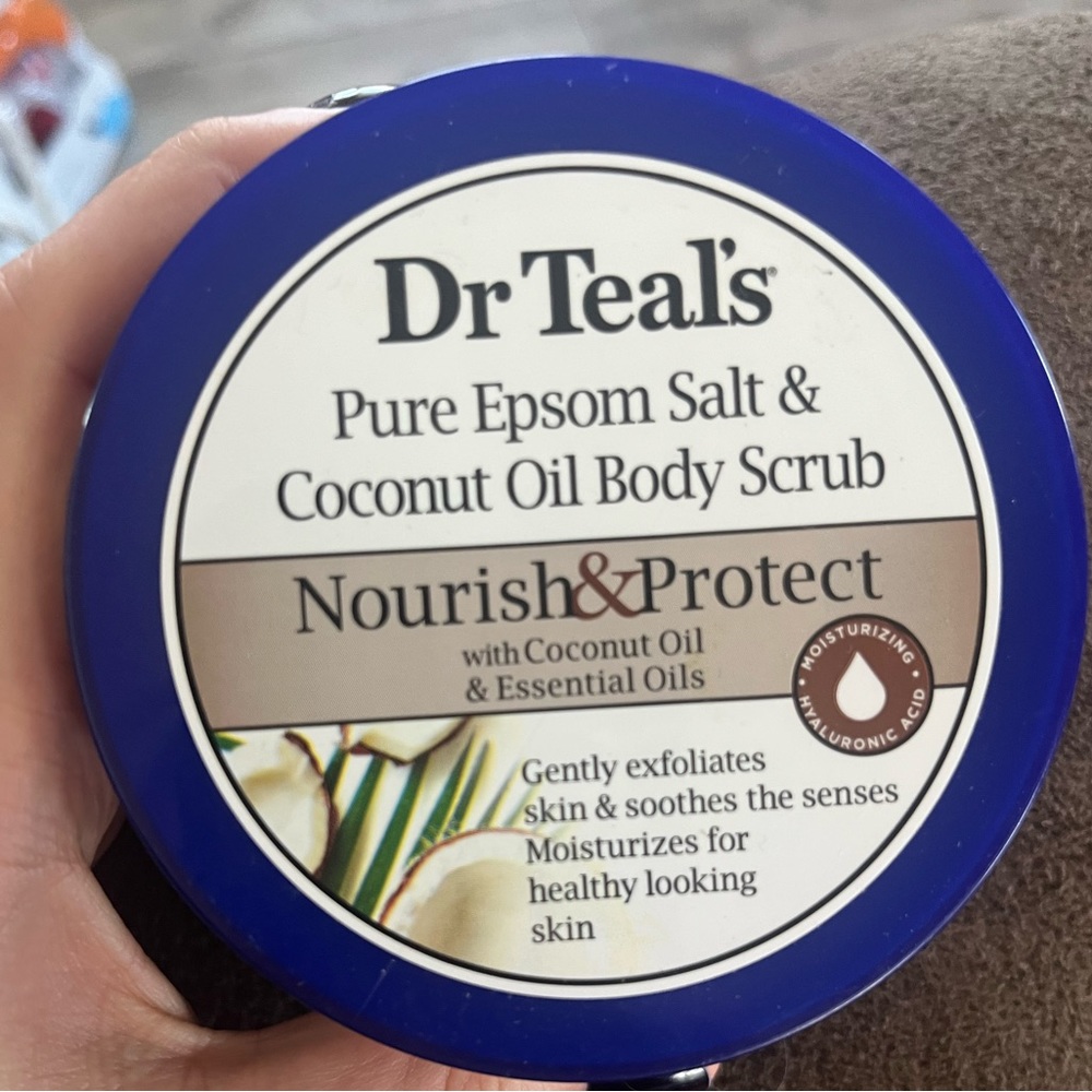 Dr teals scrub